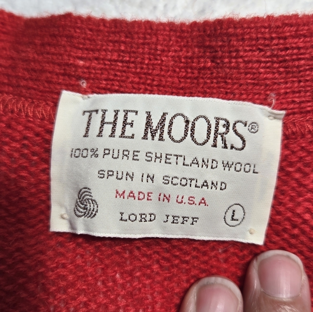 Vintage The Moors Lord Jeff Men’s L Shetland WOOL Red Sweater Vest Button Up - Picture 6 of 13